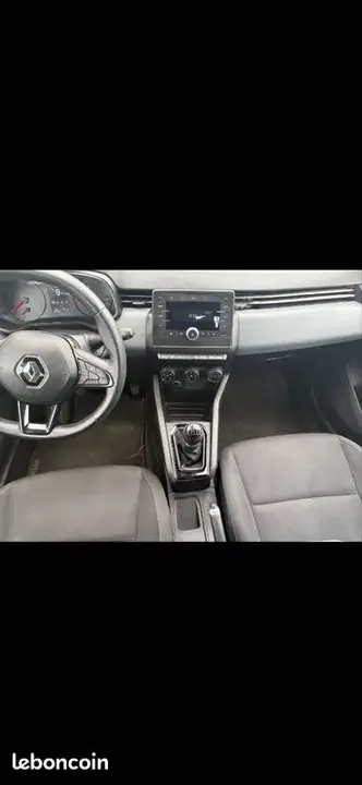 Renault Clio 2020 photo 3