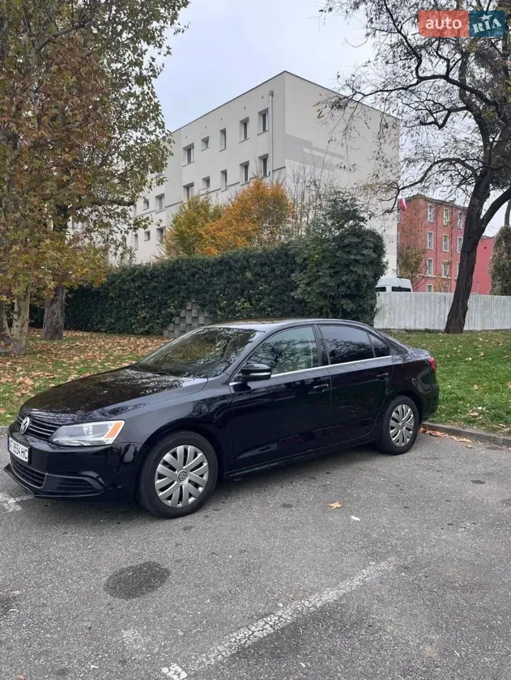Volkswagen Jetta 2013 photo 3