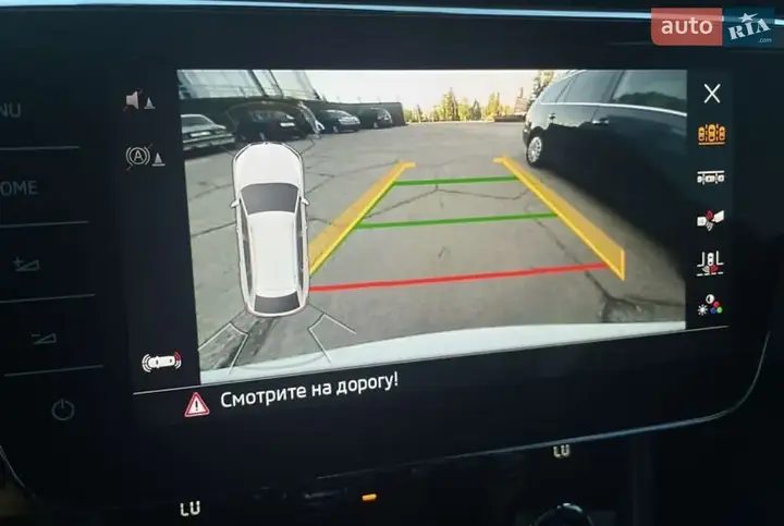Skoda Superb 2019 photo 3