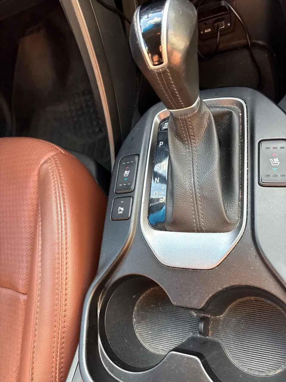 Hyundai Santa Fe 2014 photo 3