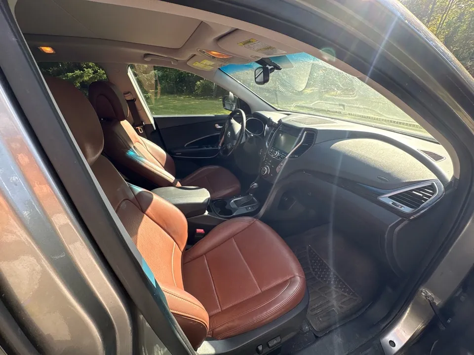 Hyundai Santa Fe 2014 photo 2