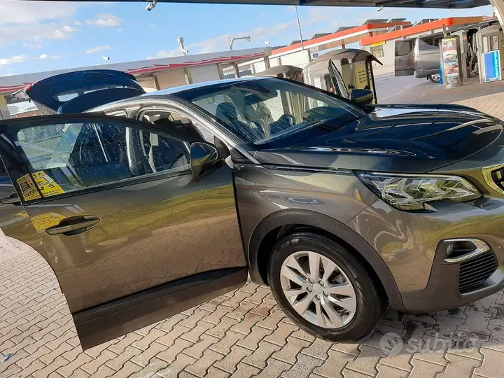 Peugeot 3008 2016 photo 3