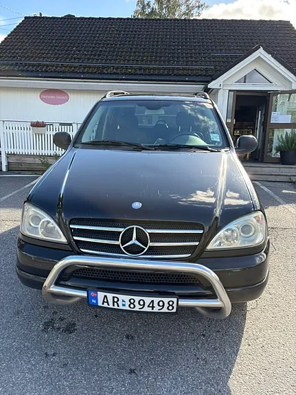 Mercedes-Benz Ml320 1999 photo 2