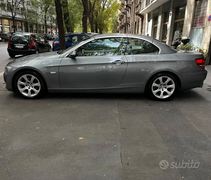 BMW 325I 2009 photo 5