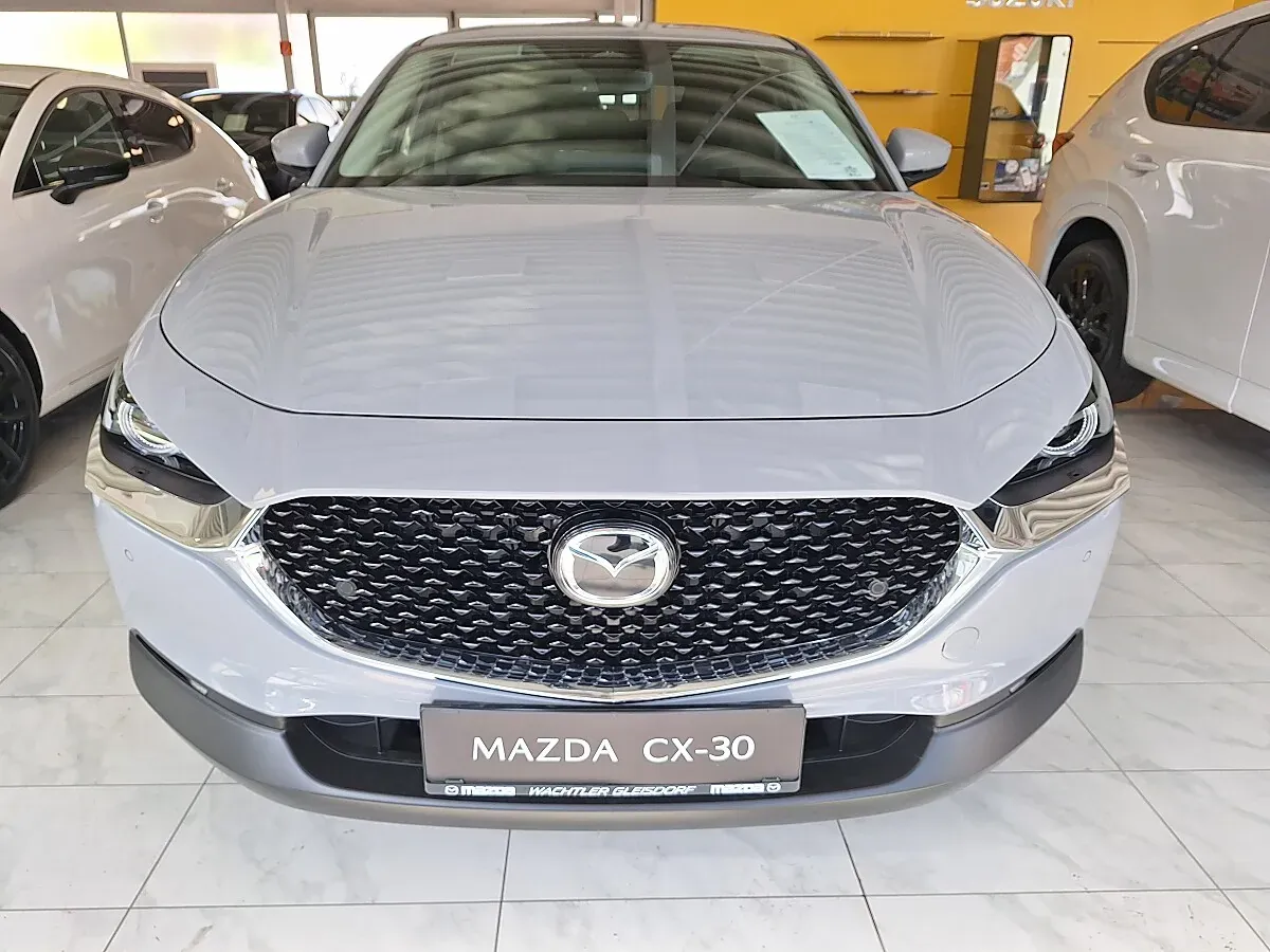 Mazda Cx-30 photo 2