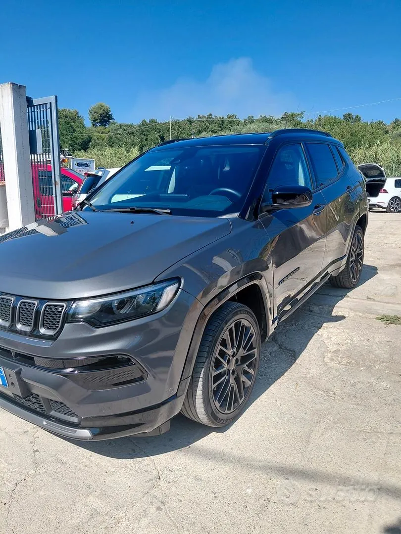 Jeep Compass 2023 photo 2