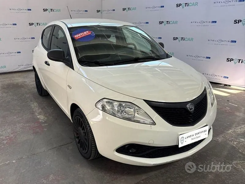 Lancia Ypsilon 2018 photo 5