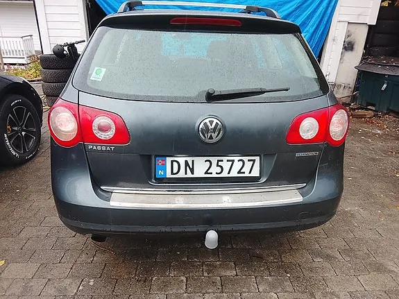 Volkswagen Passat 2010 photo 5