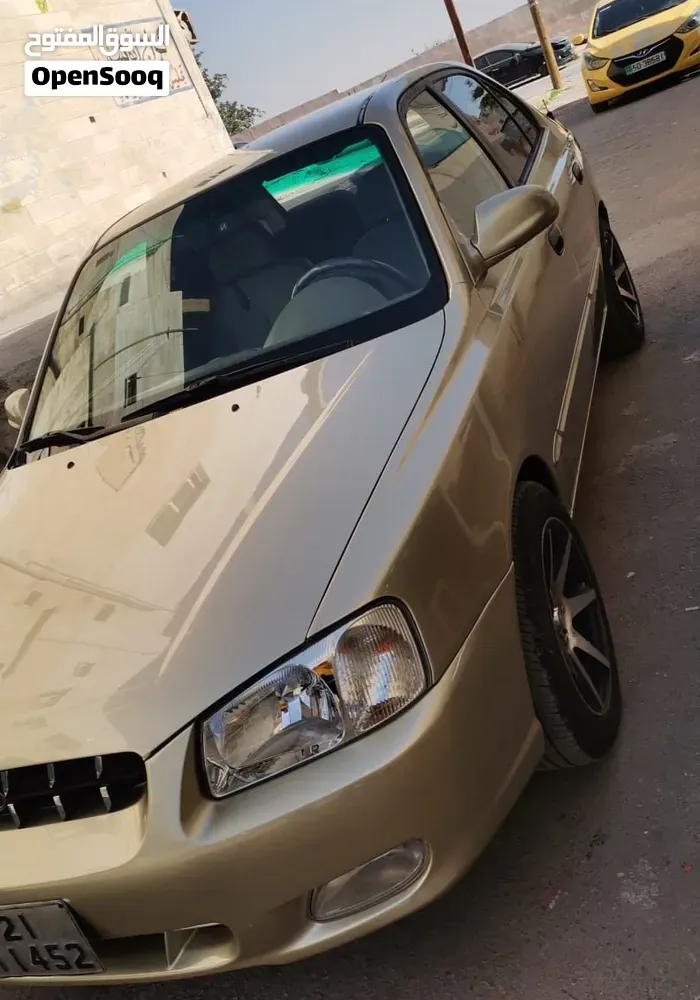 Hyundai Verna 1999 photo 5