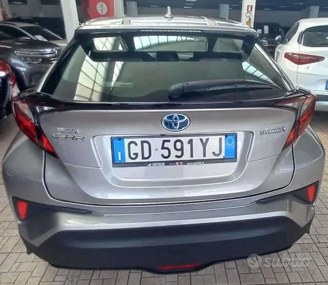 Toyota C-Hr 2021 photo 3