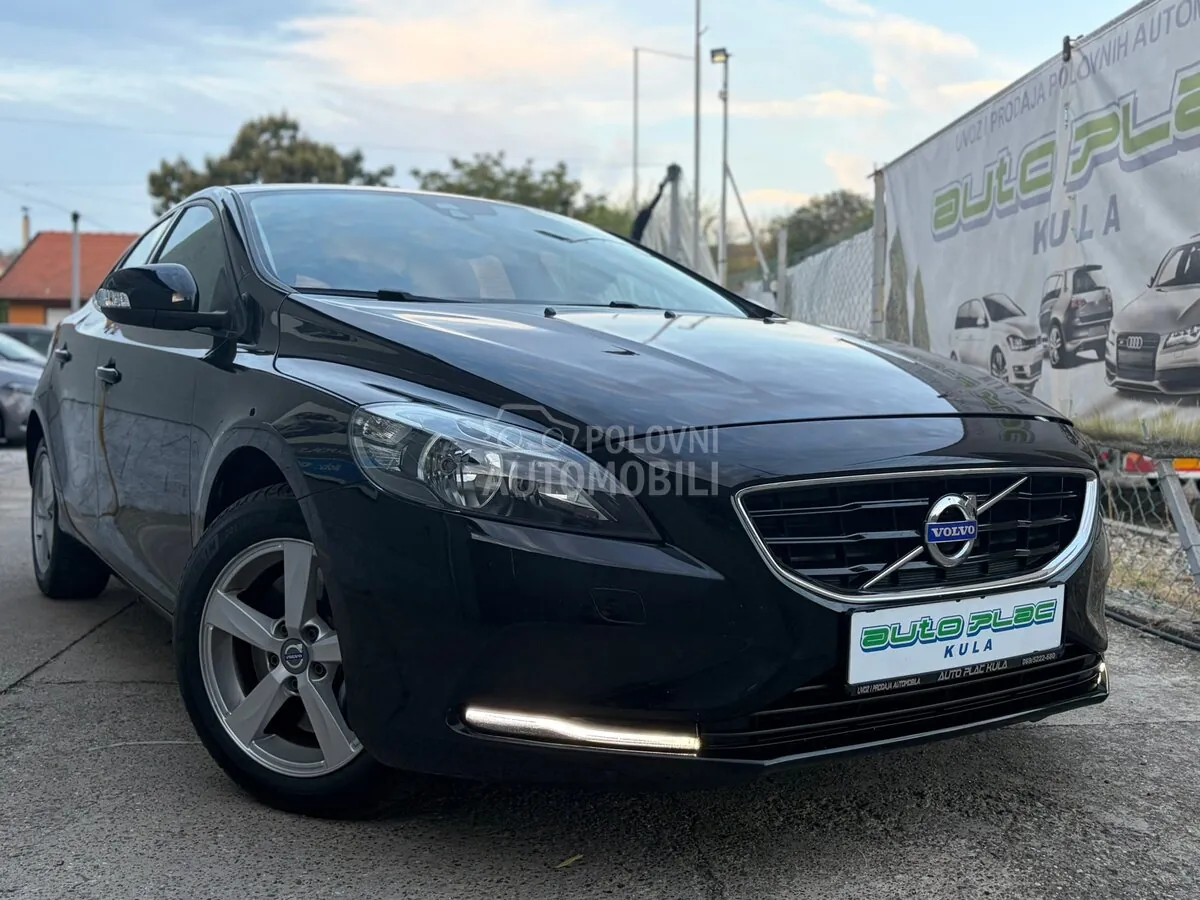 Volvo V40 2014 photo 2