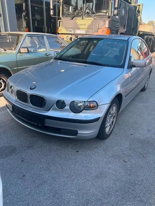 BMW 316Ti
