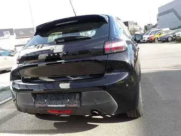 Peugeot 208 2021 photo 3