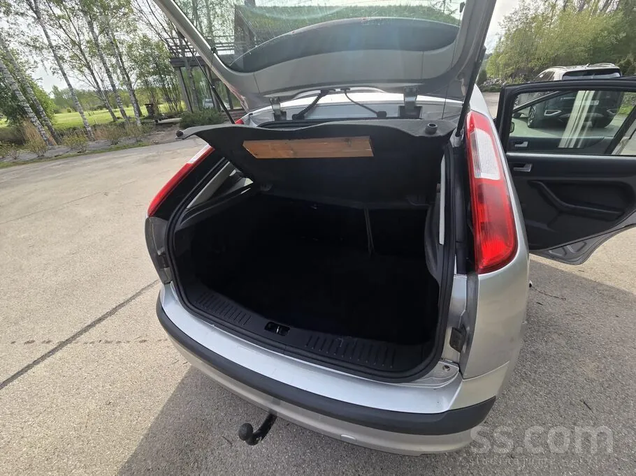 Ford Focus 2006 photo 4
