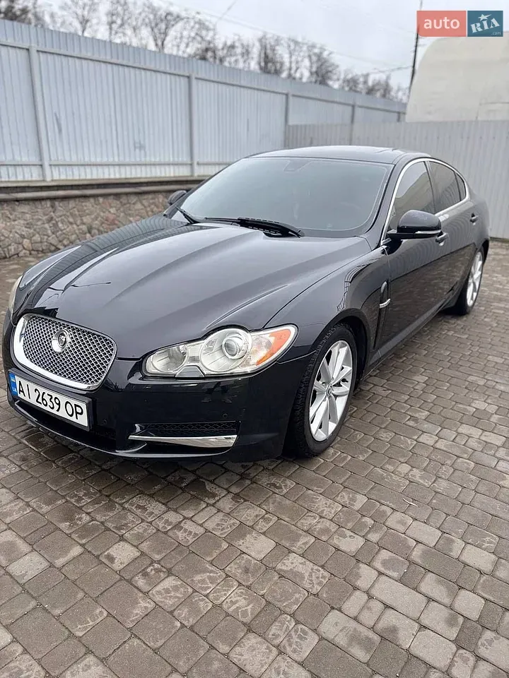 Jaguar Xf 2010 photo 5