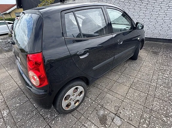 Kia Picanto 2010 photo 4