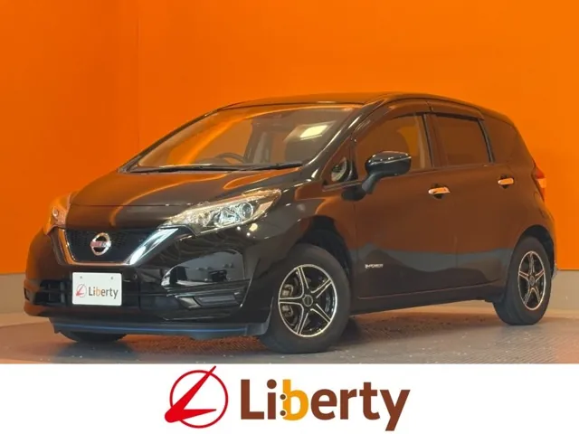 Nissan Note 2018 photo 2