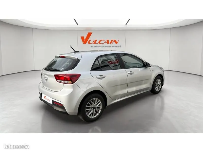 Kia Rio 2022 photo 5