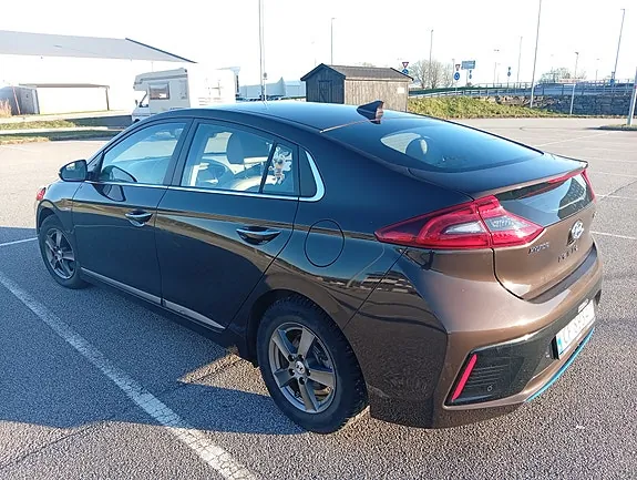 Hyundai Ioniq 2017 photo 2