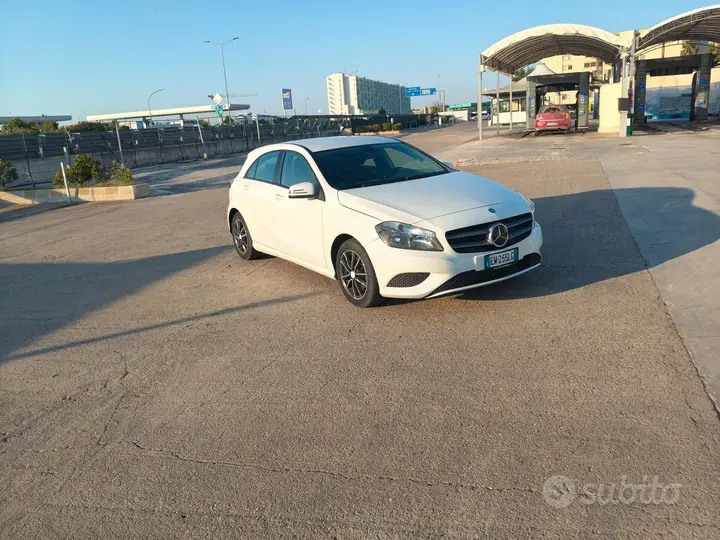Mercedes-Benz A 160