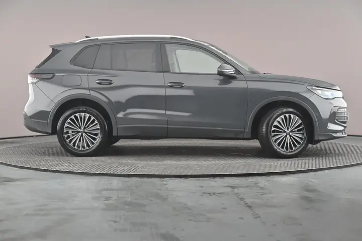 Volkswagen Tiguan 2025 photo 4