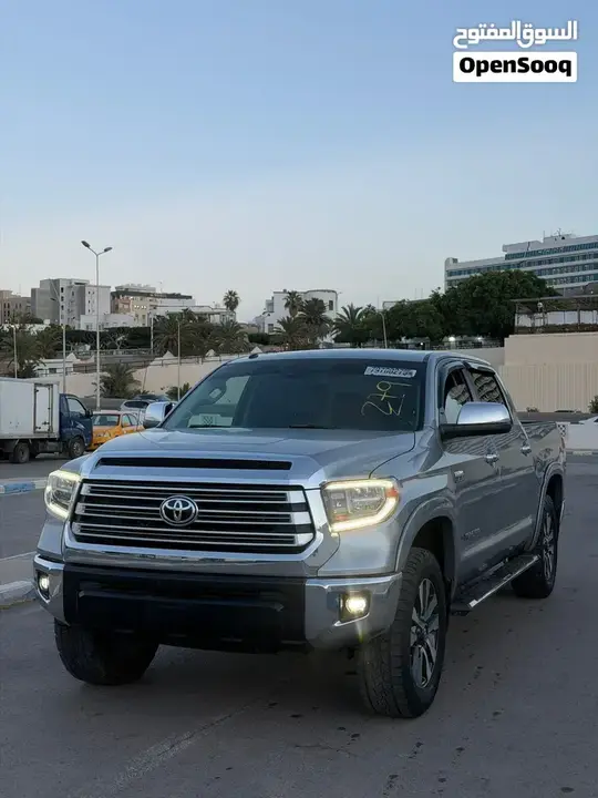 Toyota Tundra 2018 photo 2