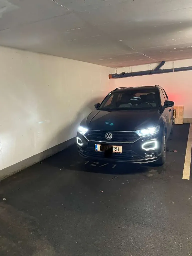 Volkswagen T-Roc 2019 photo 2