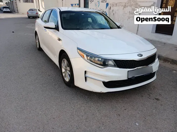 Kia K5 2017 photo 3