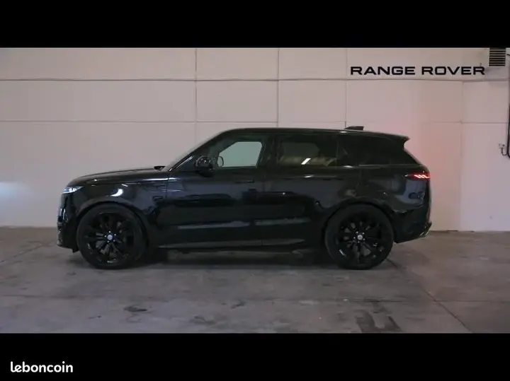 Land Rover Range Rover Sport 2022 photo 3