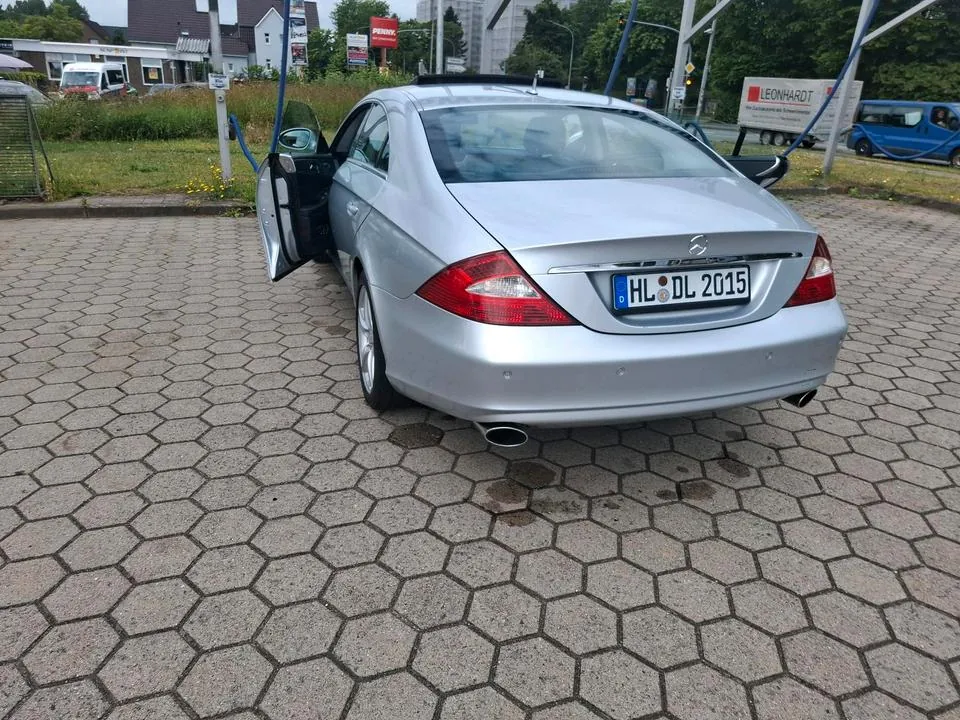 Mercedes-Benz Cls-Class
