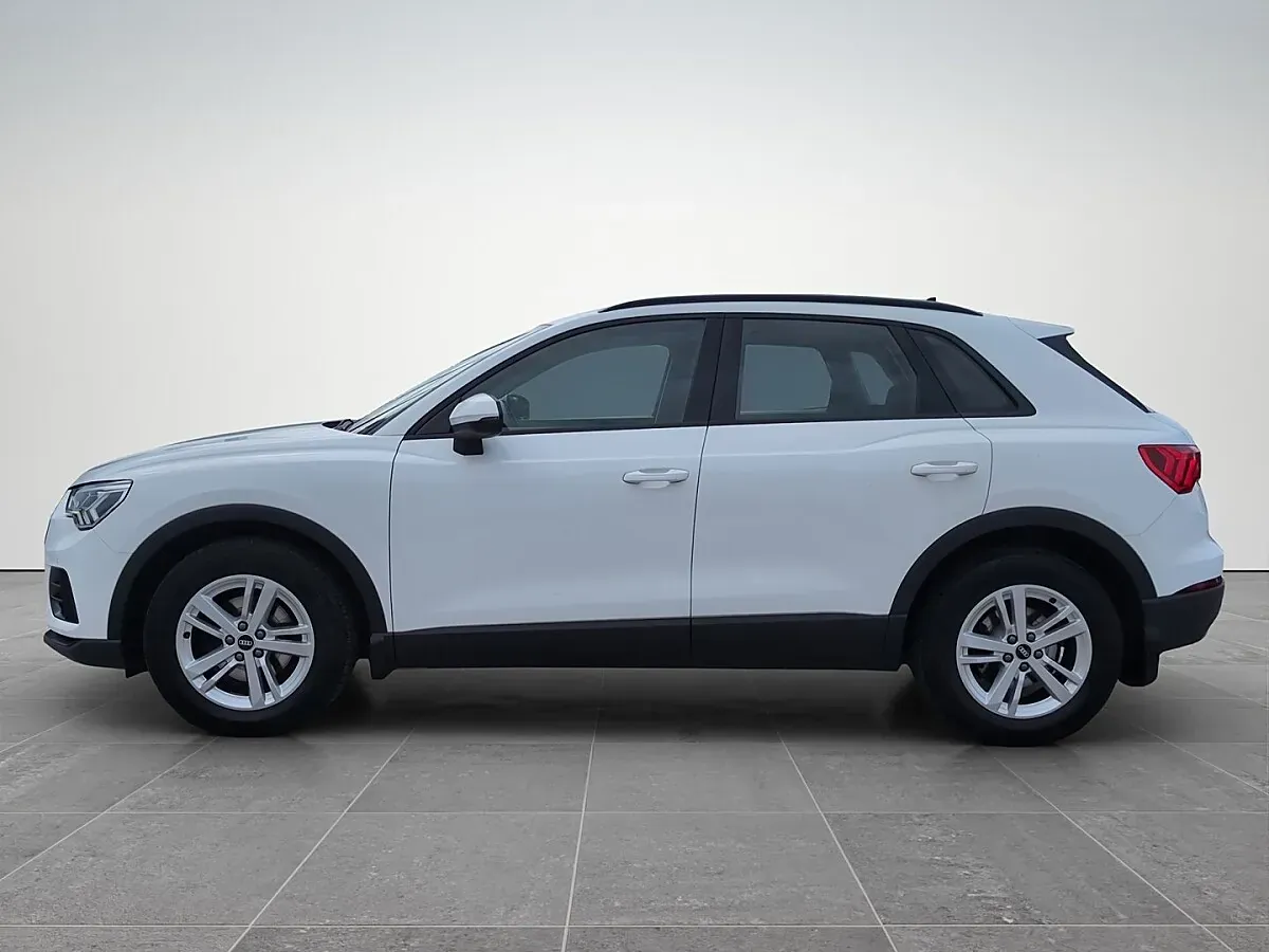 Audi Q3 2021 photo 3