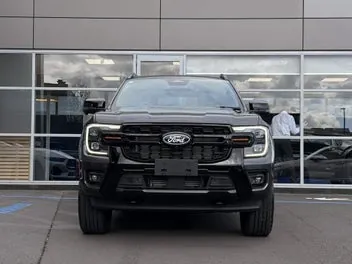 Ford Everest 2027 photo 2