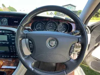 Jaguar Xj6 2004 photo 5