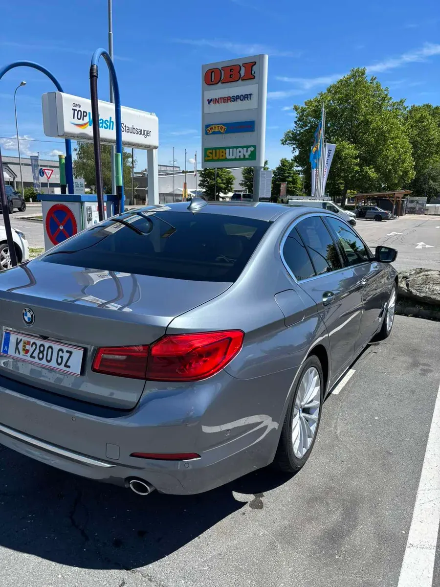 BMW 5 Series 2019 photo 3