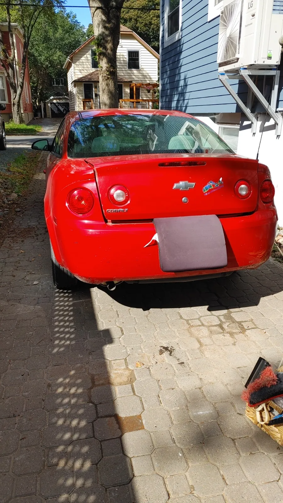 Chevrolet Cobalt 2010 photo 2