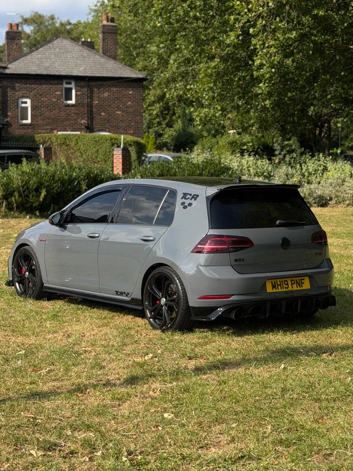 Volkswagen Golf 2019 photo 2