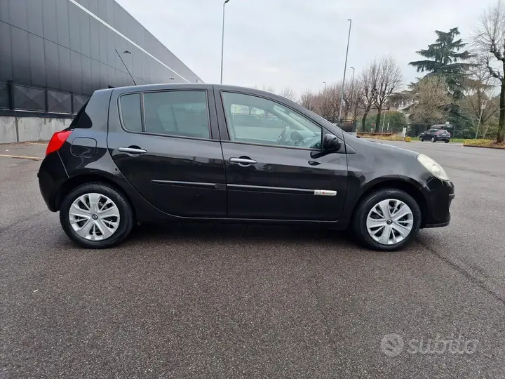 Renault Clio 2008 photo 5