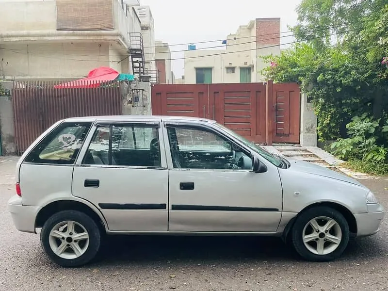 Suzuki Cultus