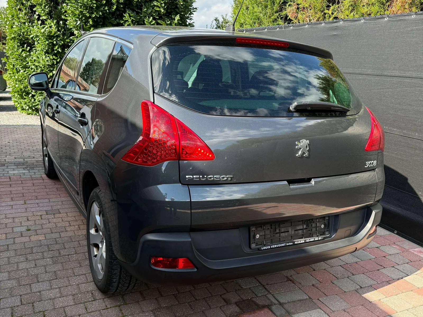 Peugeot 3008 2013 photo 2