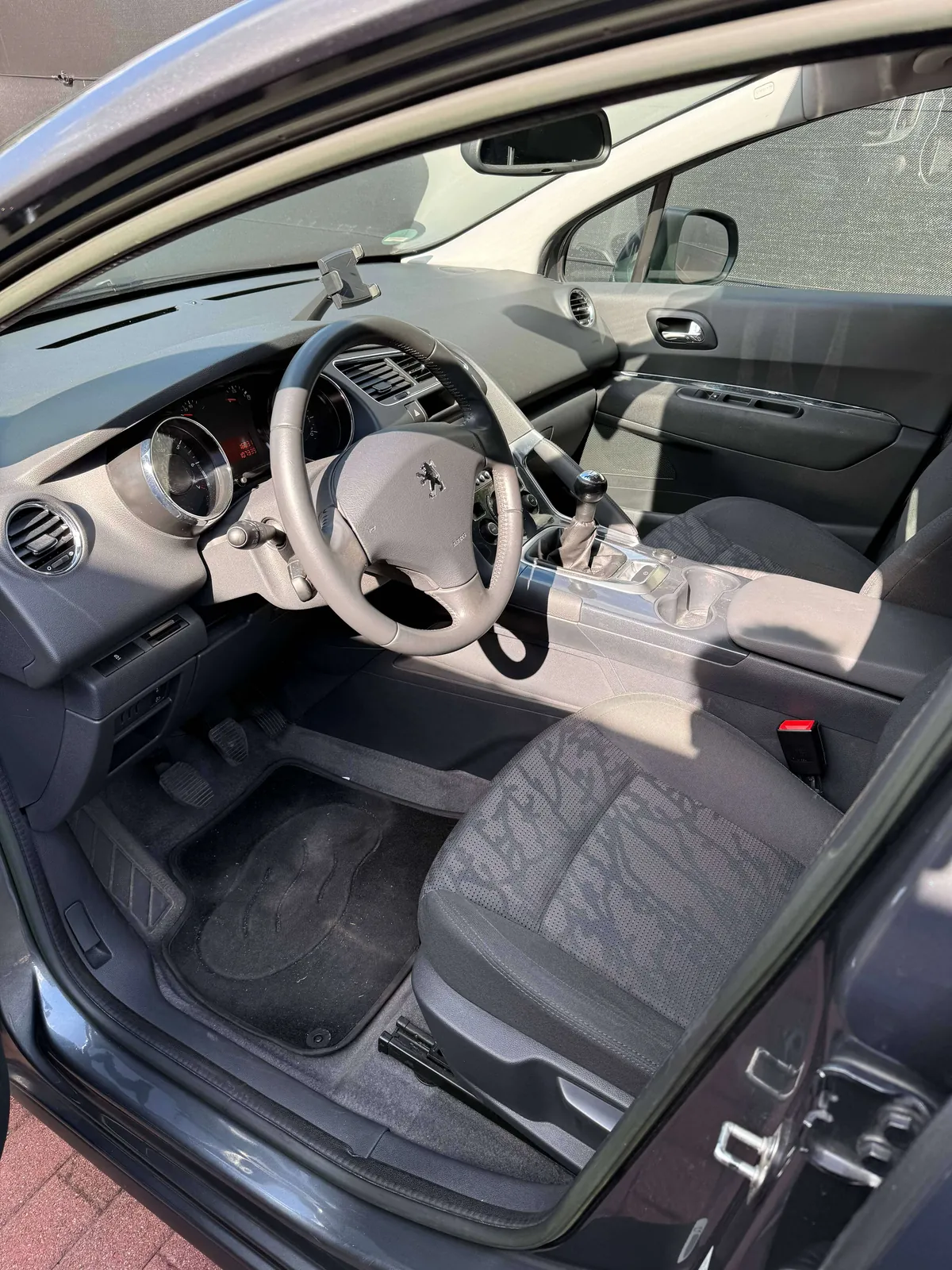 Peugeot 3008 2013 photo 4