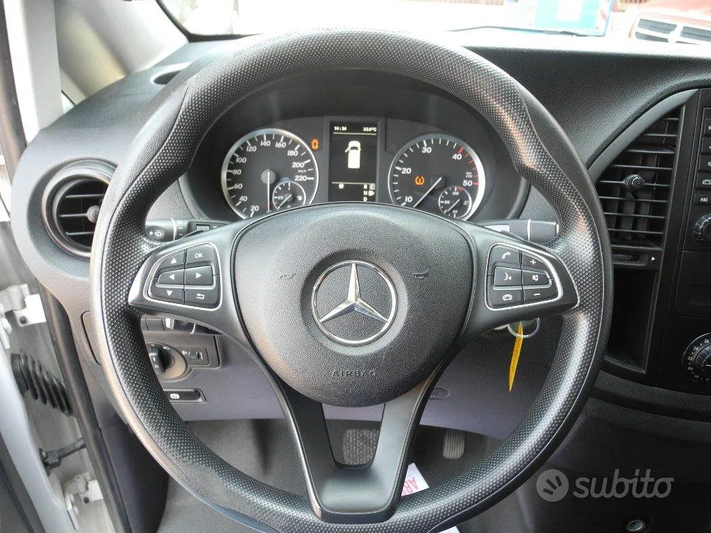 Mercedes-Benz Vito 2017 photo 5