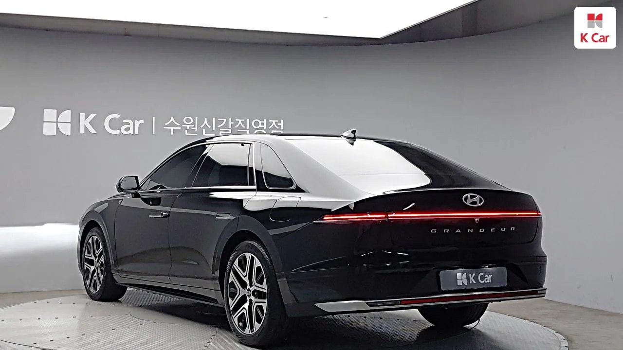 Hyundai Grandeur 2023 photo 2