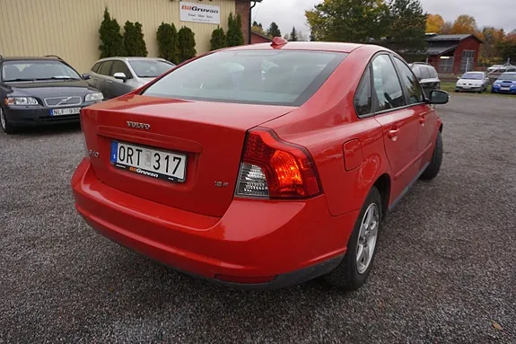 Volvo S40 2008 photo 3