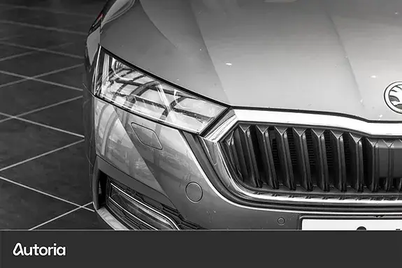 Skoda Octavia 2023 photo 5