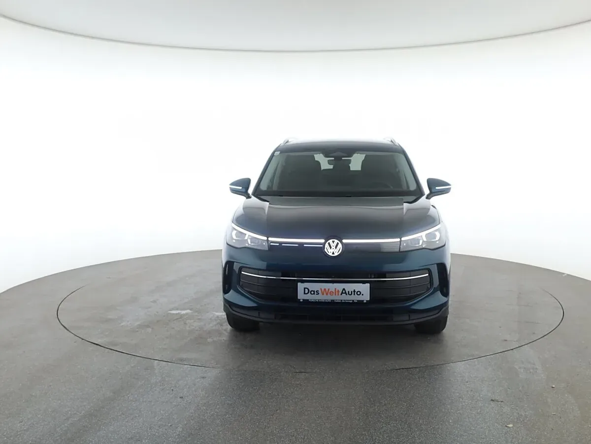 Volkswagen Tiguan 2026 photo 2