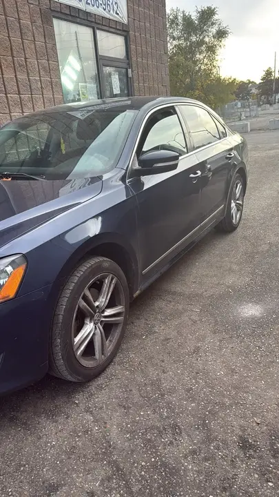 Volkswagen Passat 2013 photo 3
