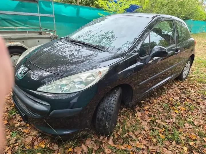 Peugeot 207