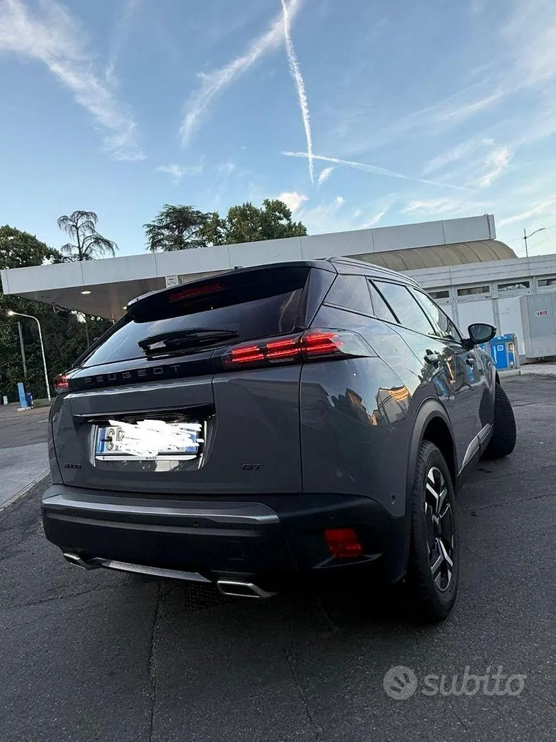 Peugeot 2008 2024 photo 4