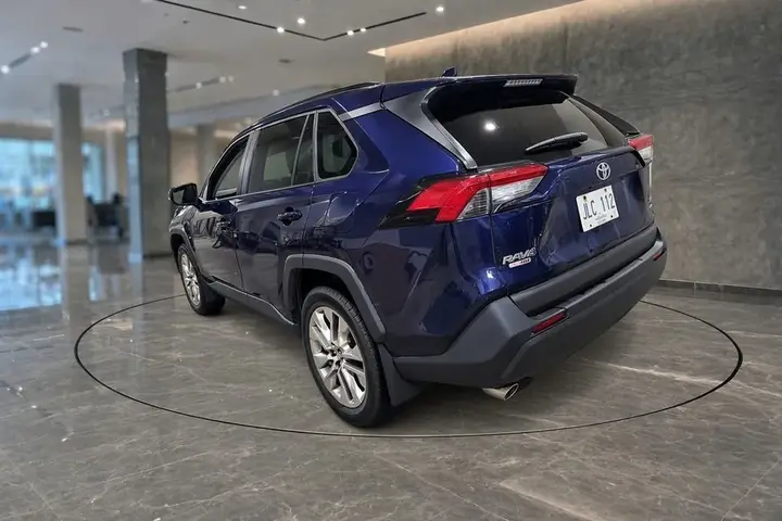 Toyota Rav4 2019 photo 4