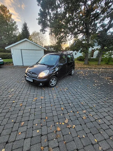 Toyota Yaris Verso